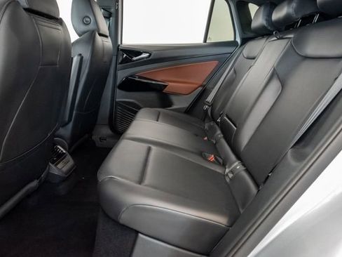 Used 2022 Volkswagen ID.4 Pro S AWD/4WD image 22