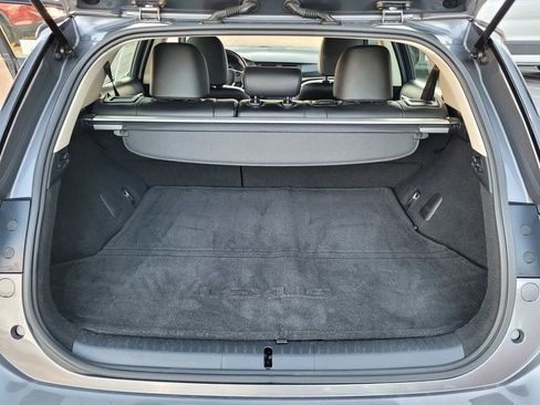 Used 2017 Lexus CT 200h image 24