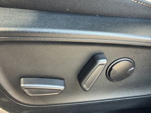 Used 2021 Ford Escape SE FWD image 20