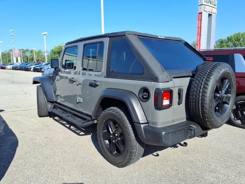 Used 2021 Jeep Wrangler Unlimited Sport AWD/4WD image 4