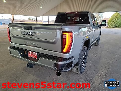 Used 2024 GMC Sierra 2500 Denali Ultimate image 7