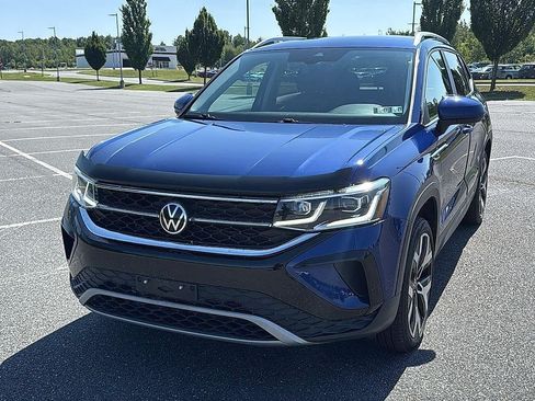 Used 2022 Volkswagen Taos SEL AWD/4WD image 14