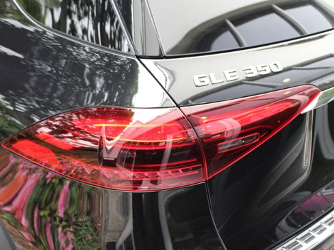 New 2025 Mercedes-Benz GLE 350 4MATIC image 11