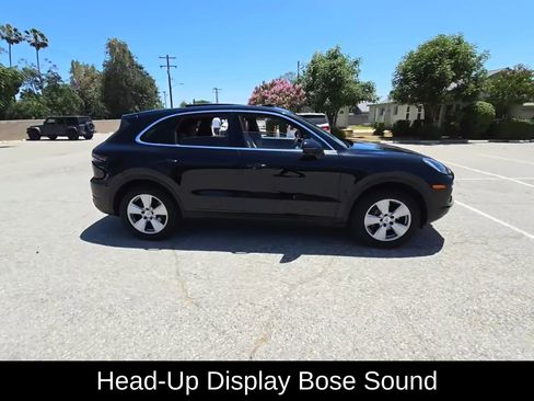Used 2019 Porsche Cayenne AWD/4WD image 1