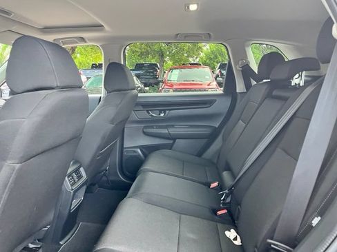 Used 2025 Honda CR-V EX image 8