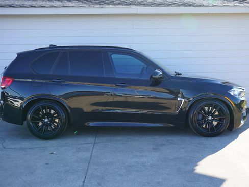 Used 2017 BMW X5 M image 2