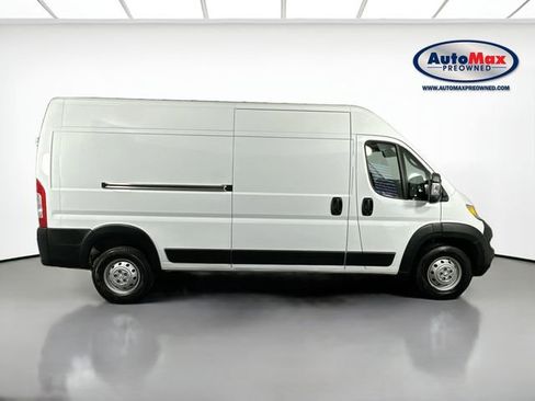 Used 2023 RAM ProMaster 2500 image 10
