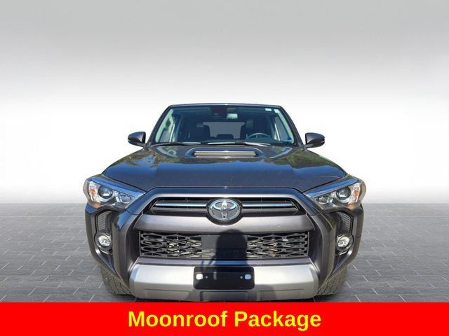 Used 2022 Toyota 4Runner TRD Off-Road Premium w/ Moonroof Package AWD/4WD image 2