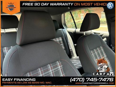 Used 2011 Volkswagen GTI 4-Door FWD image 33