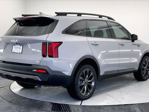 Used 2023 Kia Sorento X-Line EX image 13