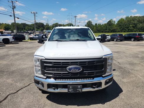 Used 2023 Ford F350 XL w/ FX4 Off-Road Package AWD/4WD image 3