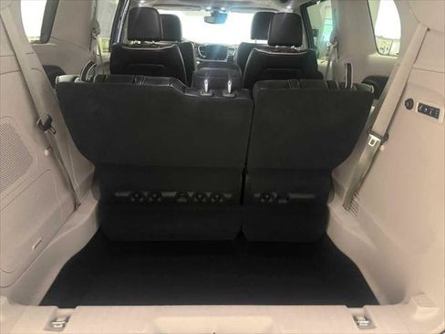 Certified 2021 Chrysler Pacifica Limited AWD/4WD image 23