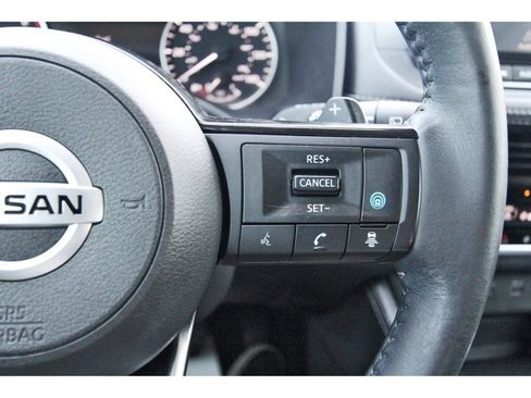 Used 2021 Nissan Rogue SL FWD image 23