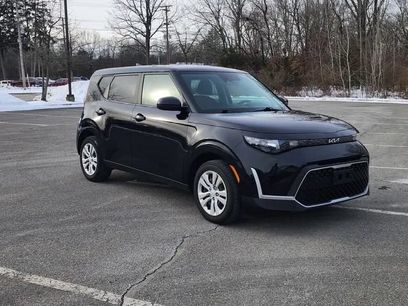Used 2023 Kia Soul LX