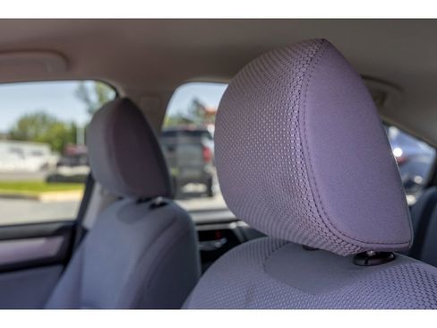 Used 2019 Subaru Legacy 2.5i Premium AWD/4WD image 17