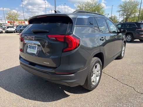 Used 2020 GMC Terrain SLE w/ Driver Convenience Package AWD/4WD image 5