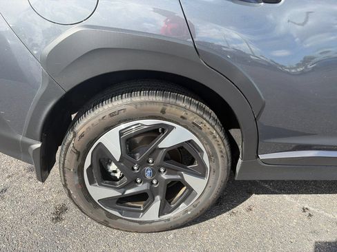 Used 2024 Subaru Crosstrek 2.5i Limited AWD/4WD image 10