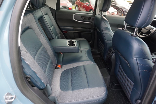 Used 2021 Ford Bronco Sport Outer Banks w/ Outer Banks Package AWD/4WD image 20