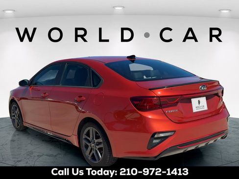 Used 2021 Kia Forte GT-Line w/ GT-Line Premium Package FWD image 5