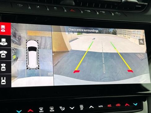 New 2026 Jeep Grand Cherokee L Summit w/ Obsidian Package AWD/4WD image 18