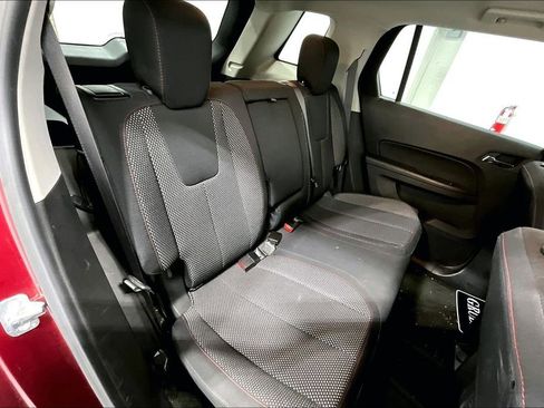 Used 2017 GMC Terrain SLE image 34