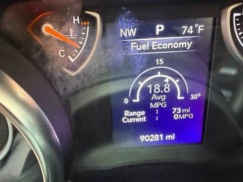 Used 2023 Jeep Gladiator Sport AWD/4WD image 27