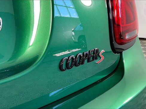Certified 2024 MINI Cooper S FWD image 8
