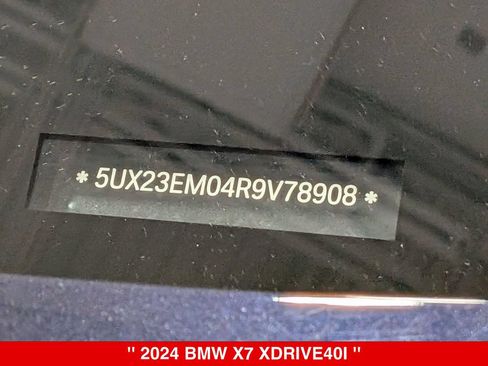 Used 2024 BMW X7 xDrive40i w/ M Sport Package AWD/4WD image 40