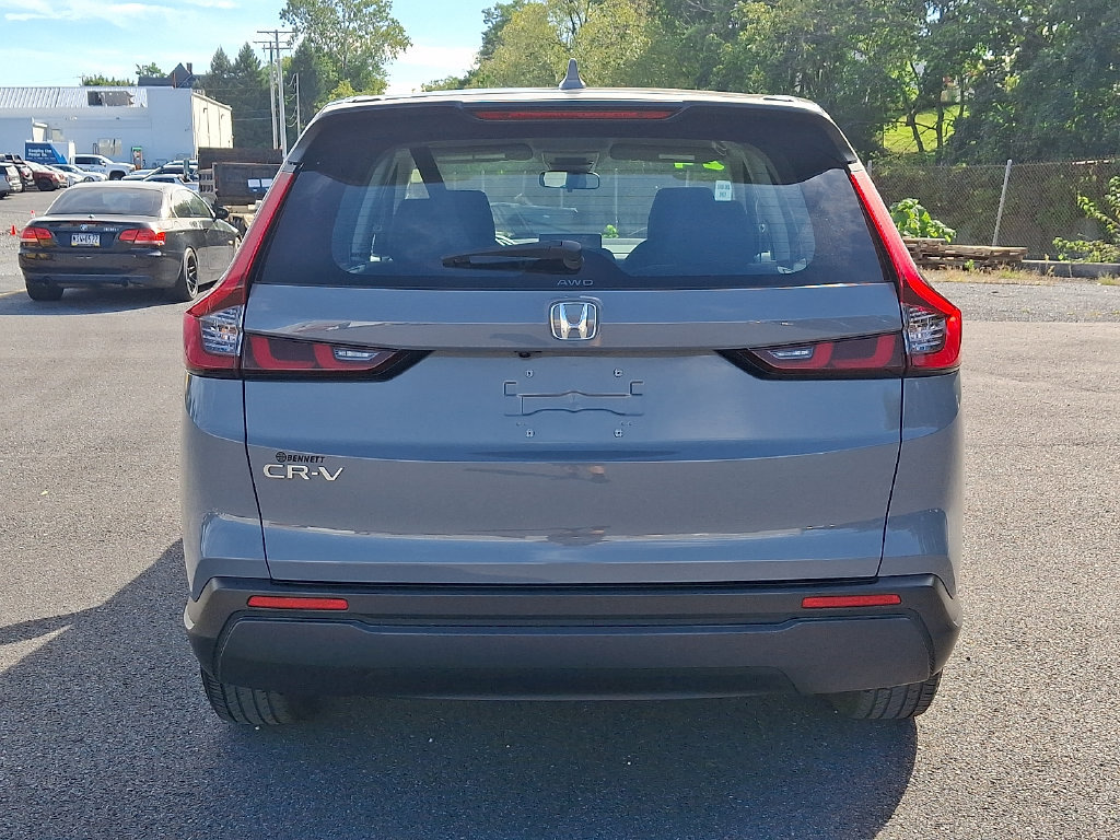 Used 2024 Honda CR-V LX image 5