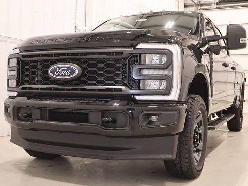 New 2026 Ford F350 XL w/ STX Appearance Package AWD/4WD image 5