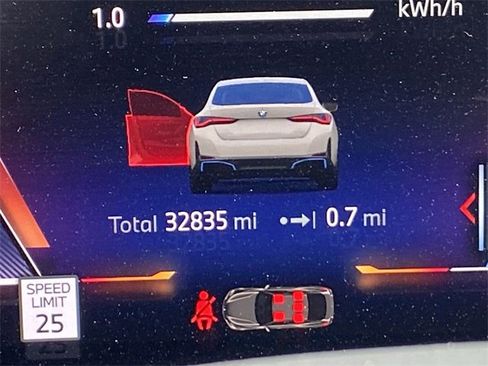 Used 2024 BMW i4 eDrive35 w/ Premium Package image 26