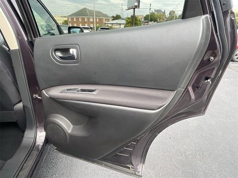 Used 2015 Nissan Rogue S w/ Convenience Package image 22