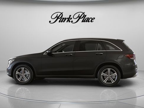 Certified 2021 Mercedes-Benz GLC 300 image 8
