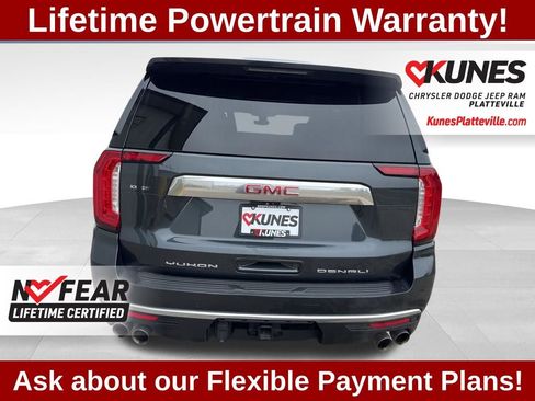 Used 2021 GMC Yukon Denali w/ Denali Premium Package AWD/4WD image 8