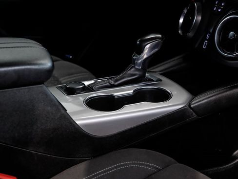 Used 2019 Chevrolet Blazer LT image 27