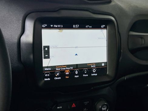 Used 2022 Jeep Renegade Latitude image 13