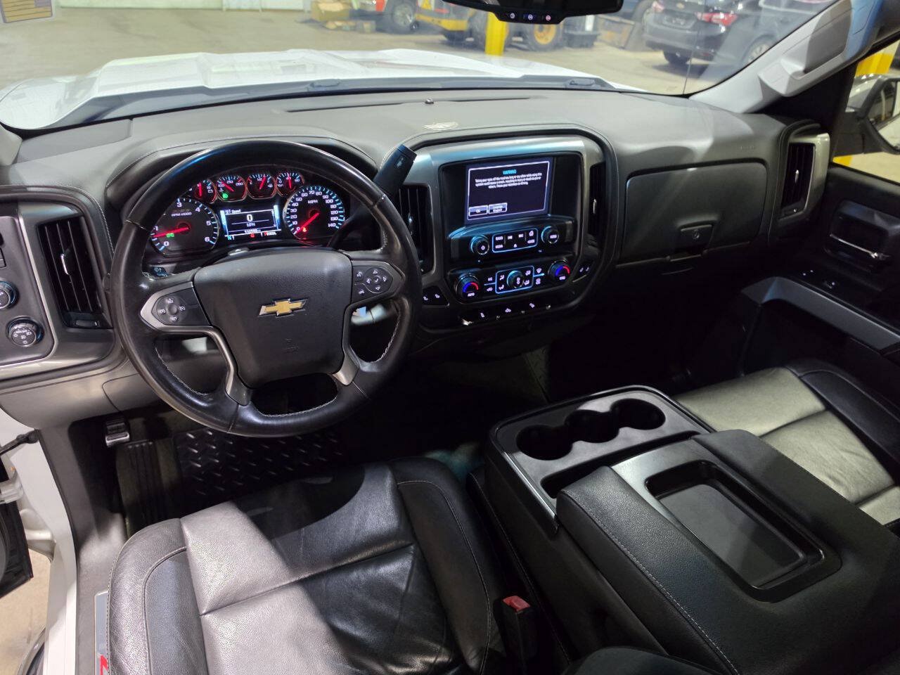 Used 2017 Chevrolet Silverado 1500 LTZ Z71 AWD/4WD image 39