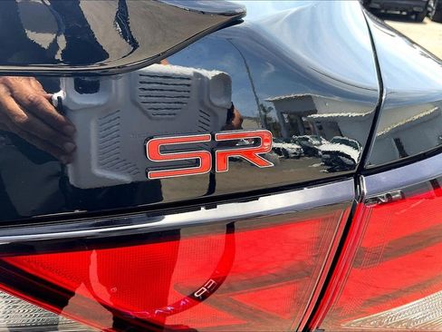 Used 2025 Nissan Sentra SR FWD image 6