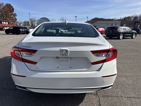 Used 2020 Honda Accord EX image 5
