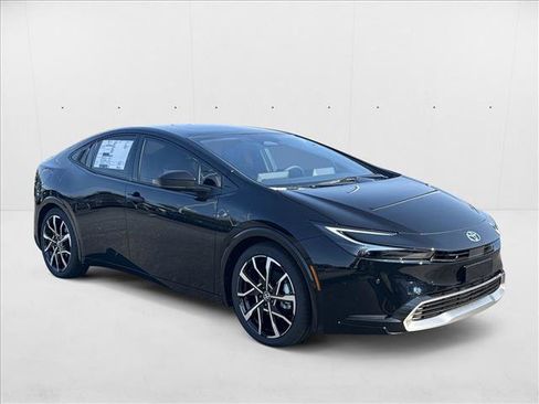 New 2026 Toyota Prius Plug-In Hybrid image 3