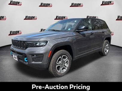 Used 2024 Jeep Grand Cherokee Trailhawk w/ Advanced Protech Group II