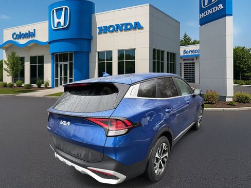 Used 2023 Kia Sportage EX image 6