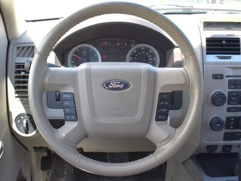 Used 2009 Ford Escape 2WD Hybrid image 14