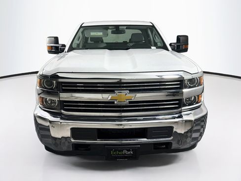 Used 2018 Chevrolet Silverado 2500 W/T w/ WT Convenience Package RWD image 2