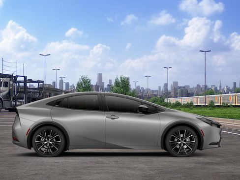 New 2026 Toyota Prius XLE FWD image 14