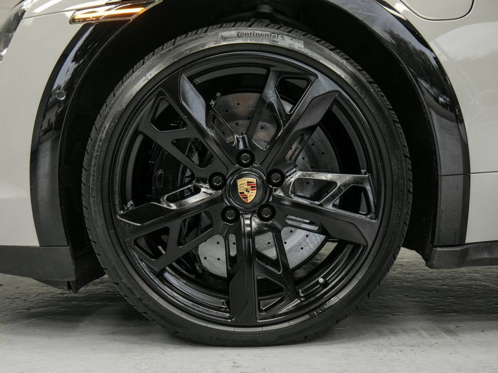 Used 2022 Porsche Taycan Turbo S AWD/4WD image 9