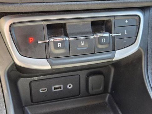 Certified 2024 GMC Terrain SLE AWD/4WD image 26