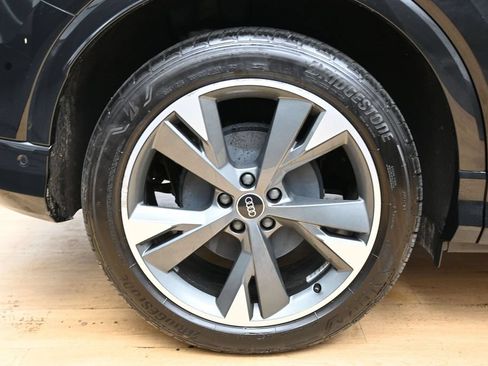 Used 2023 Audi Q4 e-tron Premium Plus AWD/4WD image 14