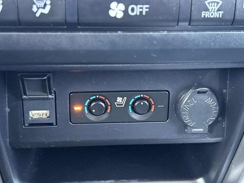 Used 2023 Toyota 4Runner Limited AWD/4WD image 34