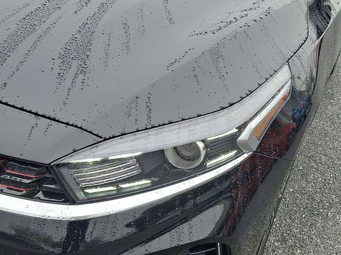 Used 2023 Kia Forte GT-Line w/ GT-Line Premium Package image 8